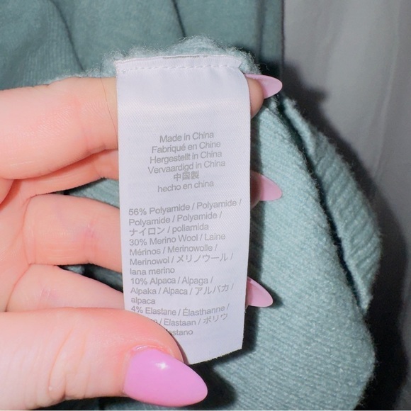 J. Crew BD411Puff-sleeve crewneck sweater in Supersoft yarn in Teal Blue - Picture 6 of 8